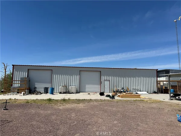 $308,000 | 46363 Valley Center Road, Unit A B, Newberry Springs, CA 92365