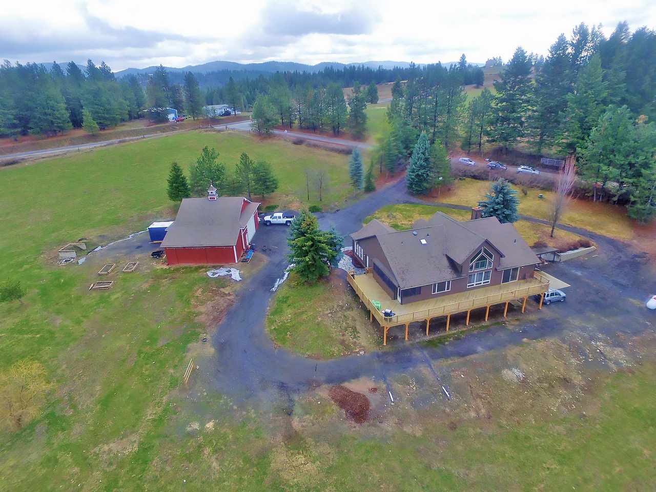 12311 East Randall Road Mead, WA 99021 - Photo 1 of 20