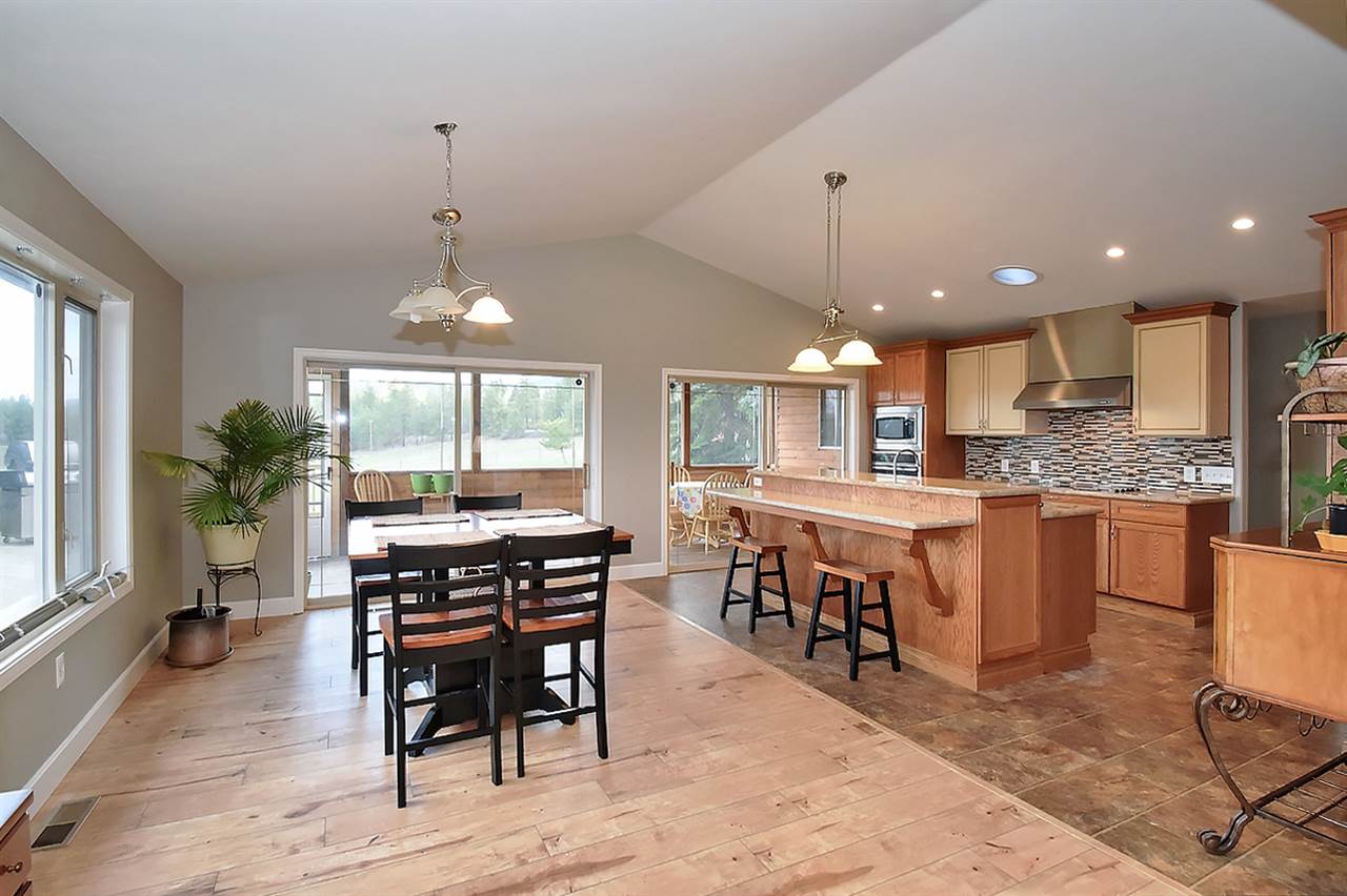 12311 East Randall Road Mead, WA 99021 - Photo 9 of 20