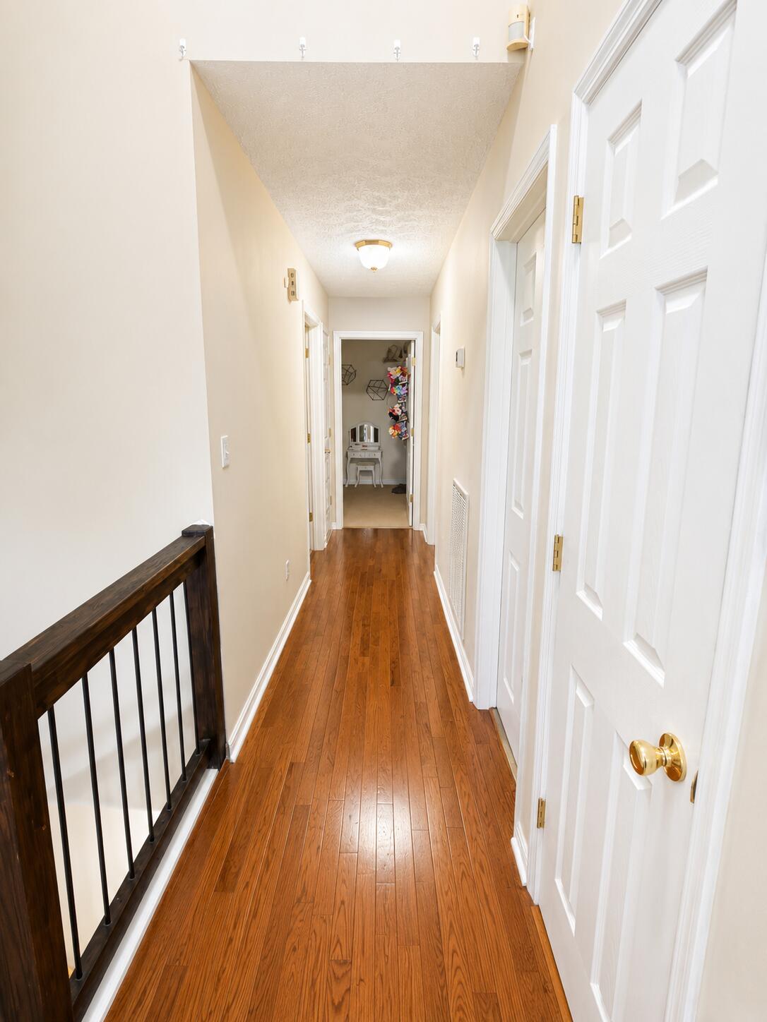 533 Middle View Drive Ringgold, GA 30736 - Photo 12 of 31 Hallway