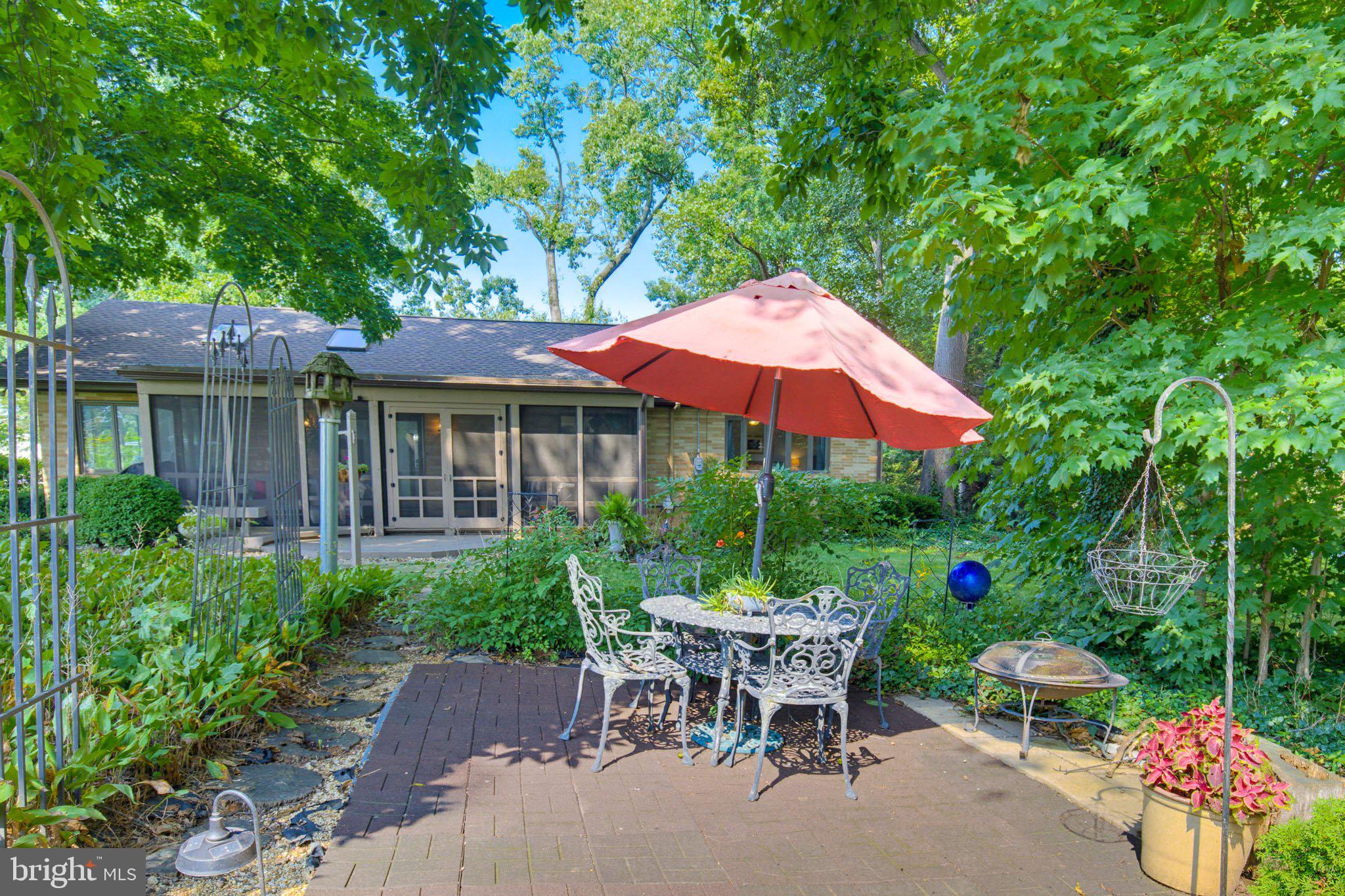 1772 Becker Road Manheim, PA 17545 - Photo 36 of 38 Exterior patio