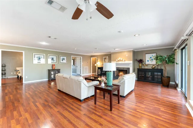 $386,000 | 26418 Maplewood Drive, Oak Ridge North, TX 77386