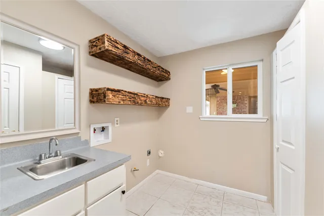 $386,000 | 26418 Maplewood Drive, Oak Ridge North, TX 77386