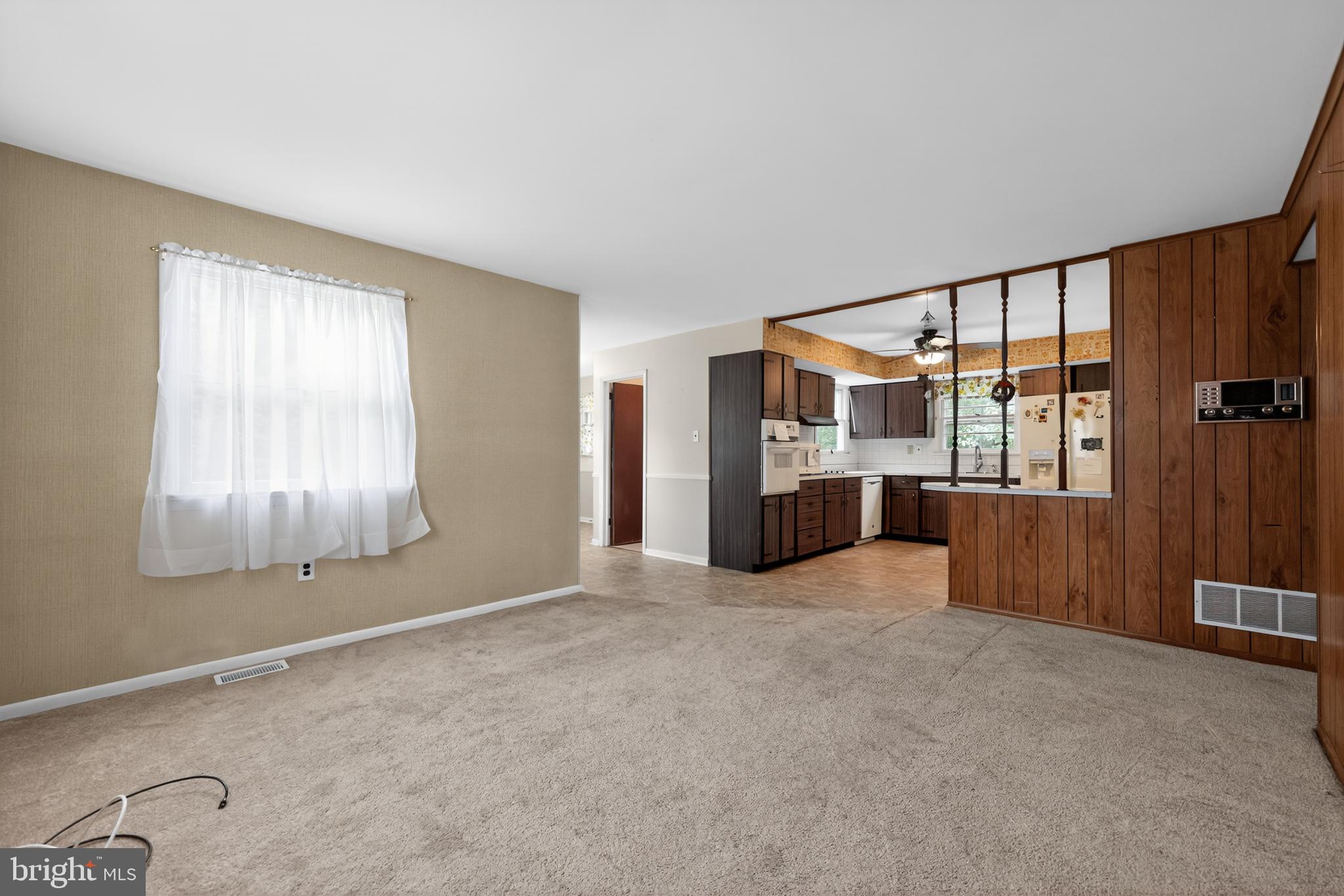 581 Porchtown Road Pittsgrove, NJ 08318 - Photo 4 of 25