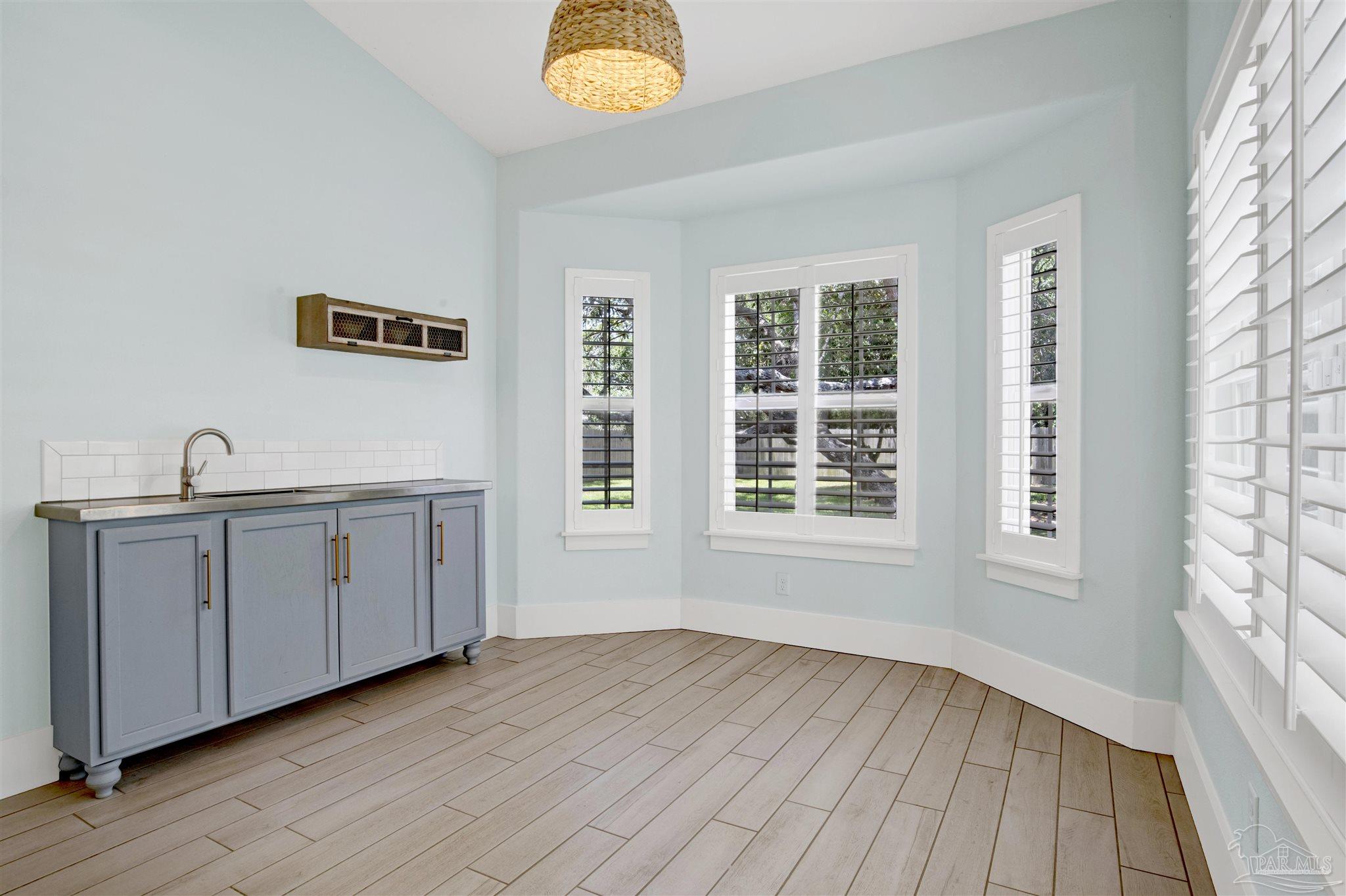 16660 Innerarity Point Road Pensacola, FL 32507 - Photo 19 of 54