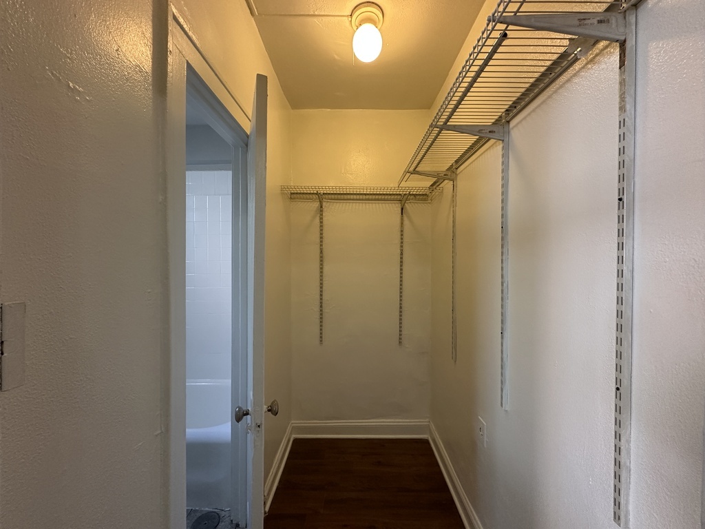 661 West Sheridan Road, Unit 503 Chicago, IL 60613 - Photo 16 of 20