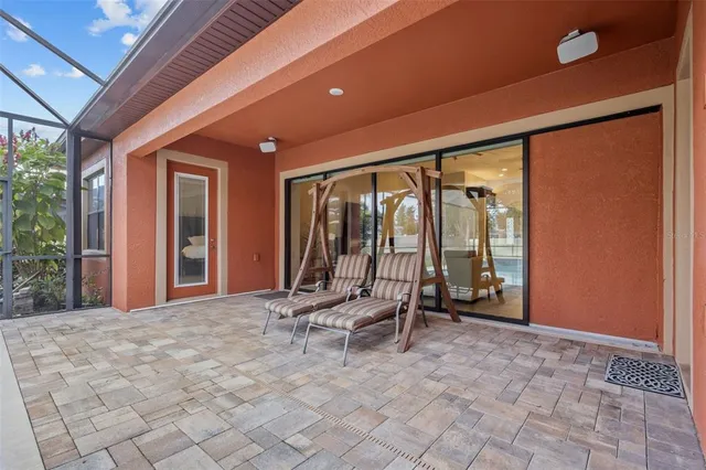 $815,000 | 823 Floresta Street, Brandon, FL 33511