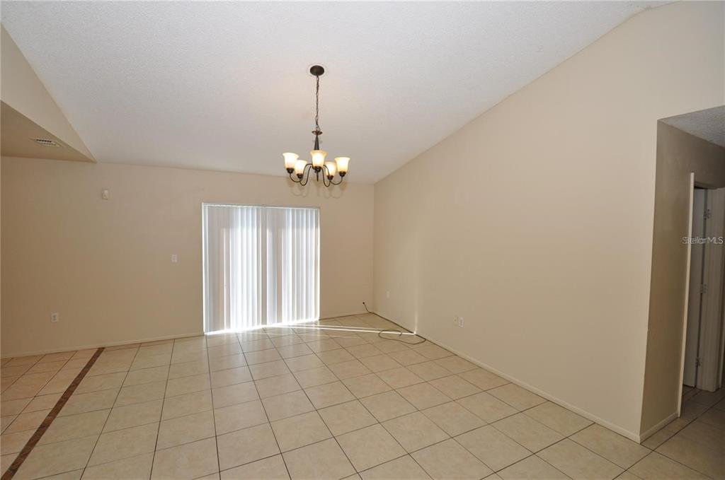 400 Red Hawk Loop Winter Haven, FL 33880 - Photo 4 of 18