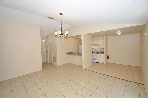 $1,600 | 400 Red Hawk Loop, Winter Haven, FL 33880