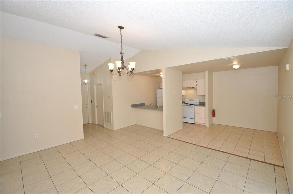400 Red Hawk Loop Winter Haven, FL 33880 - Photo 6 of 18