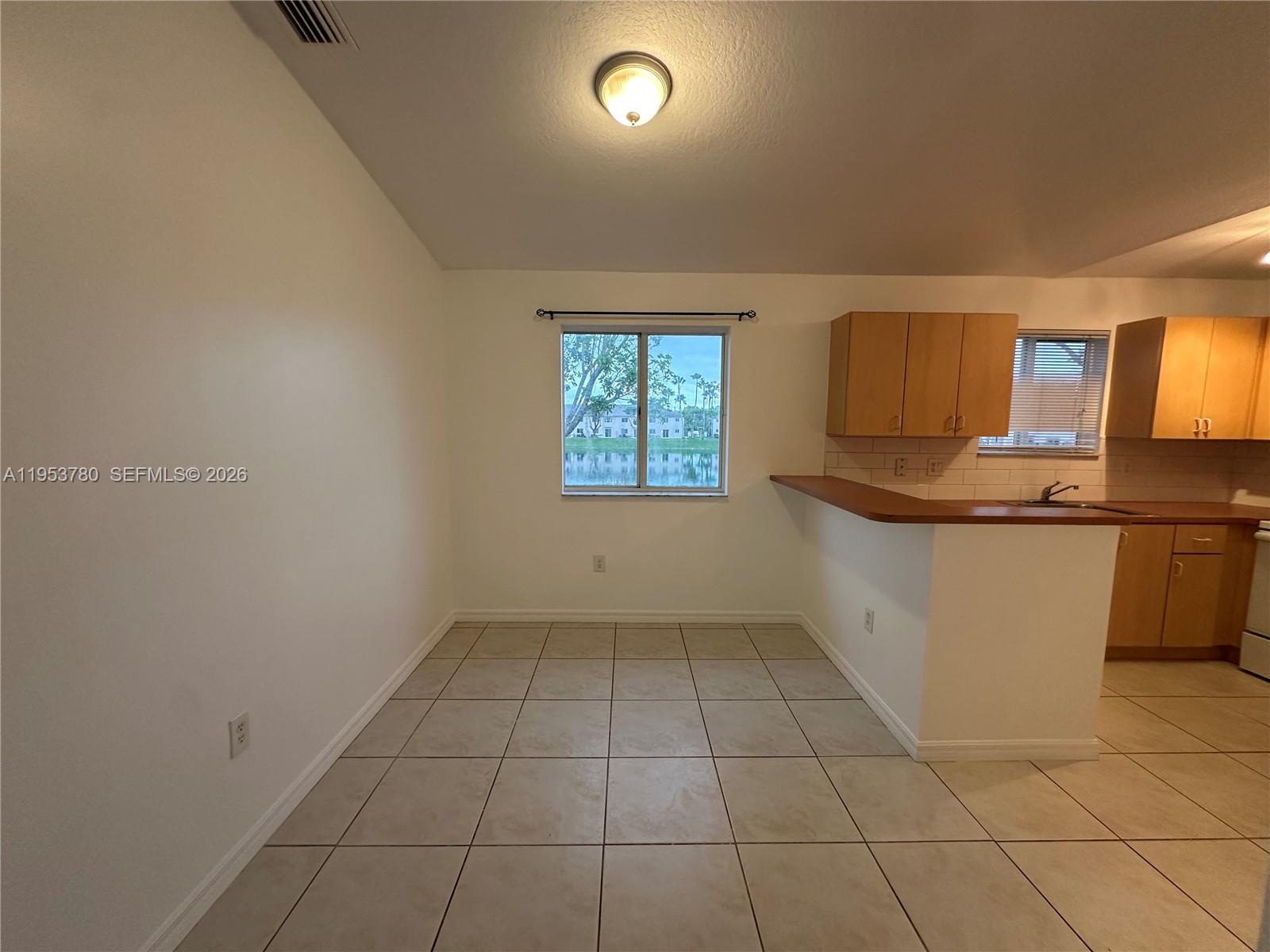 1261 Southeast 27th Street, Unit 206 Homestead, FL 33035 - Photo 4 of 27