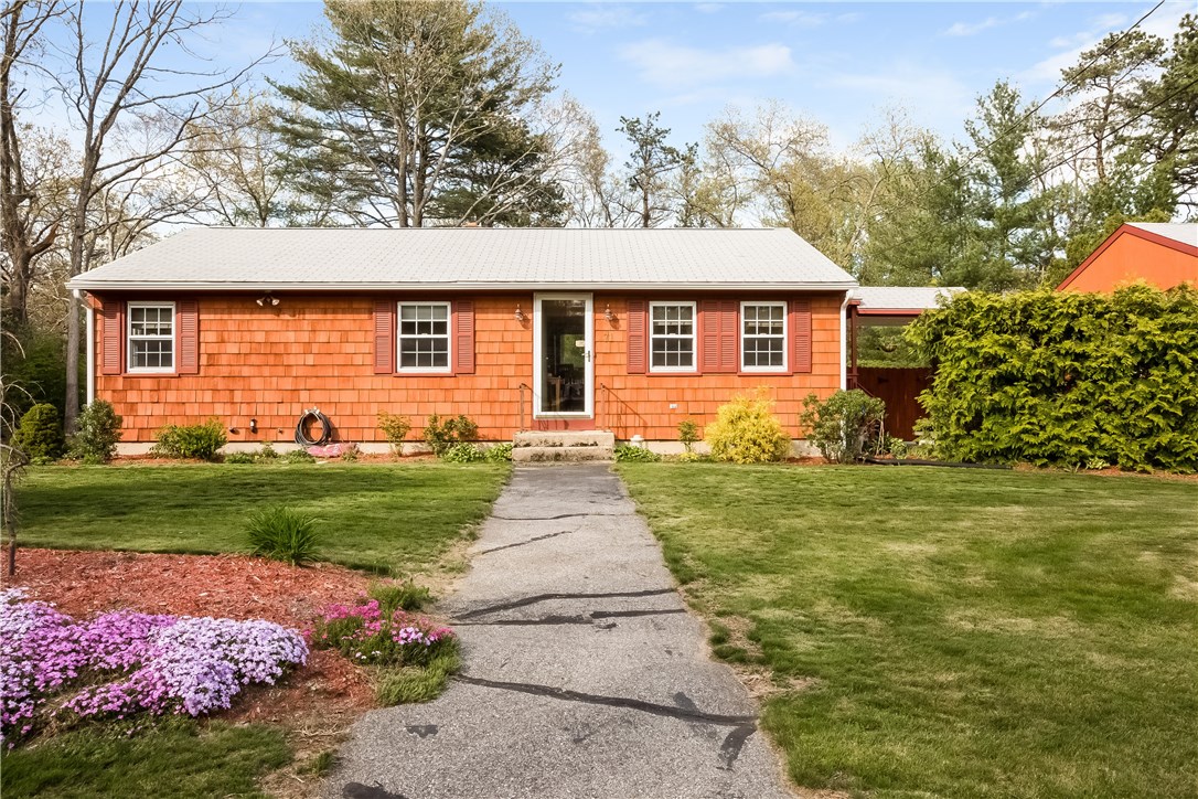 71 Reservoir Road Coventry, RI 02816 - Photo 1 of 32 Gallery Image 1