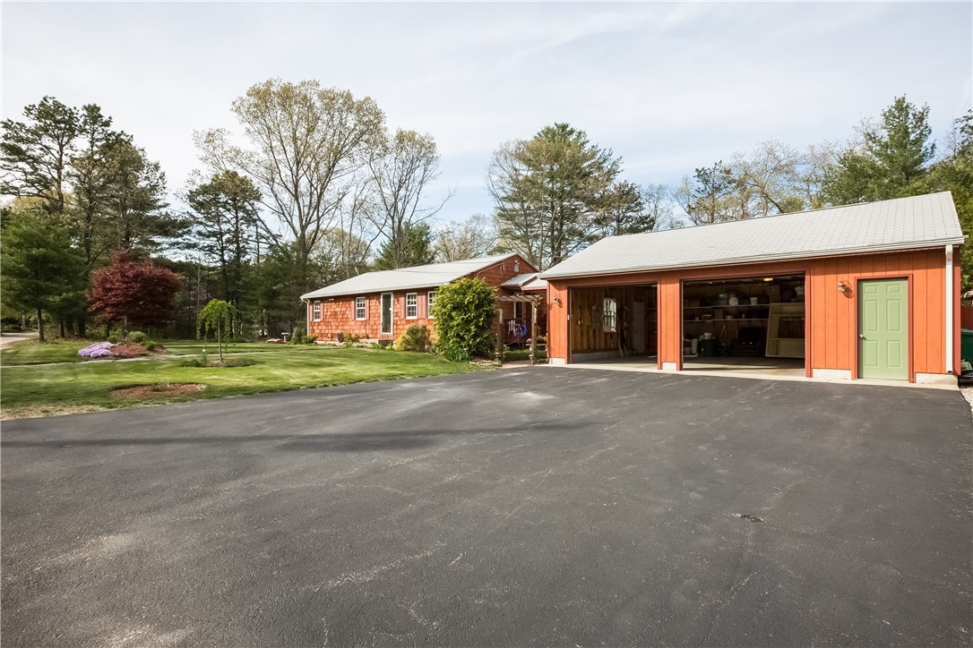 71 Reservoir Road Coventry, RI 02816 - Photo 6 of 32 Gallery Image 6