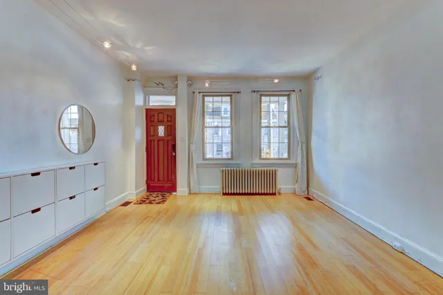 $359,900 | 112 Vassar Street, Philadelphia, PA 19128