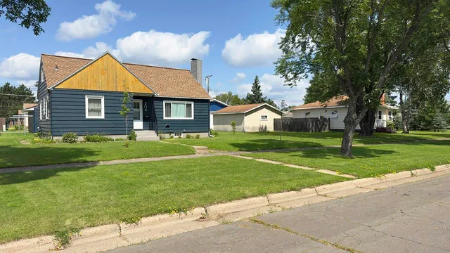 $199,500 | 204 East 3rd Avenue North, Aurora, MN 55705