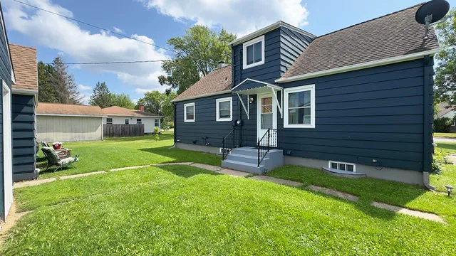 $199,500 | 204 East 3rd Avenue North, Aurora, MN 55705