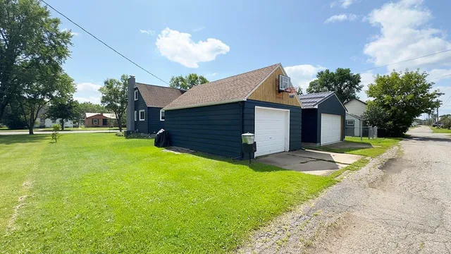 $199,500 | 204 East 3rd Avenue North, Aurora, MN 55705