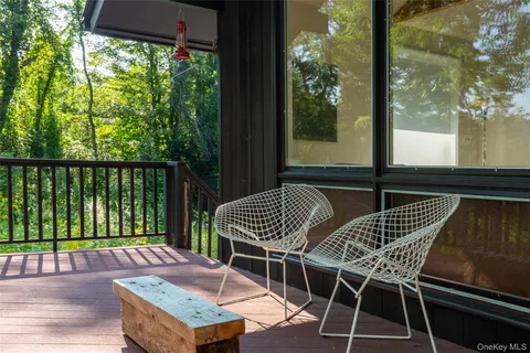 $299,000 | 112 Sherow Road, Pleasant Valley, NY 12569