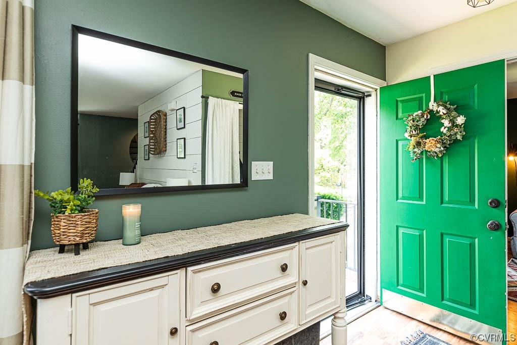 9707 Country Way Road Glen Allen, VA 23060 - Photo 5 of 45 Gallery Image 5