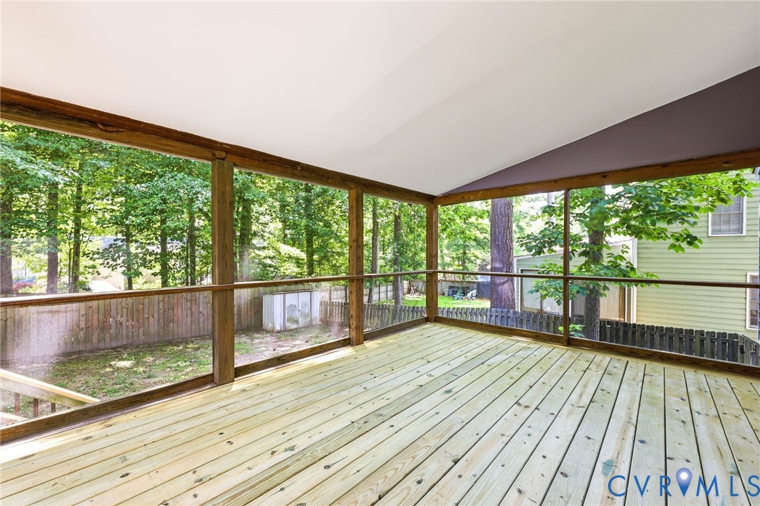 12019 Gordon School Road Chesterfield, VA 23236 - Photo 8 of 20 Screened Porch