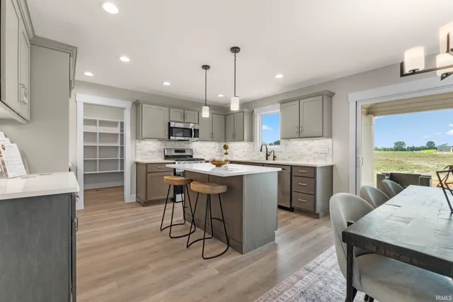 $464,900 | 511 Caribou Crossing, Auburn, IN 46706