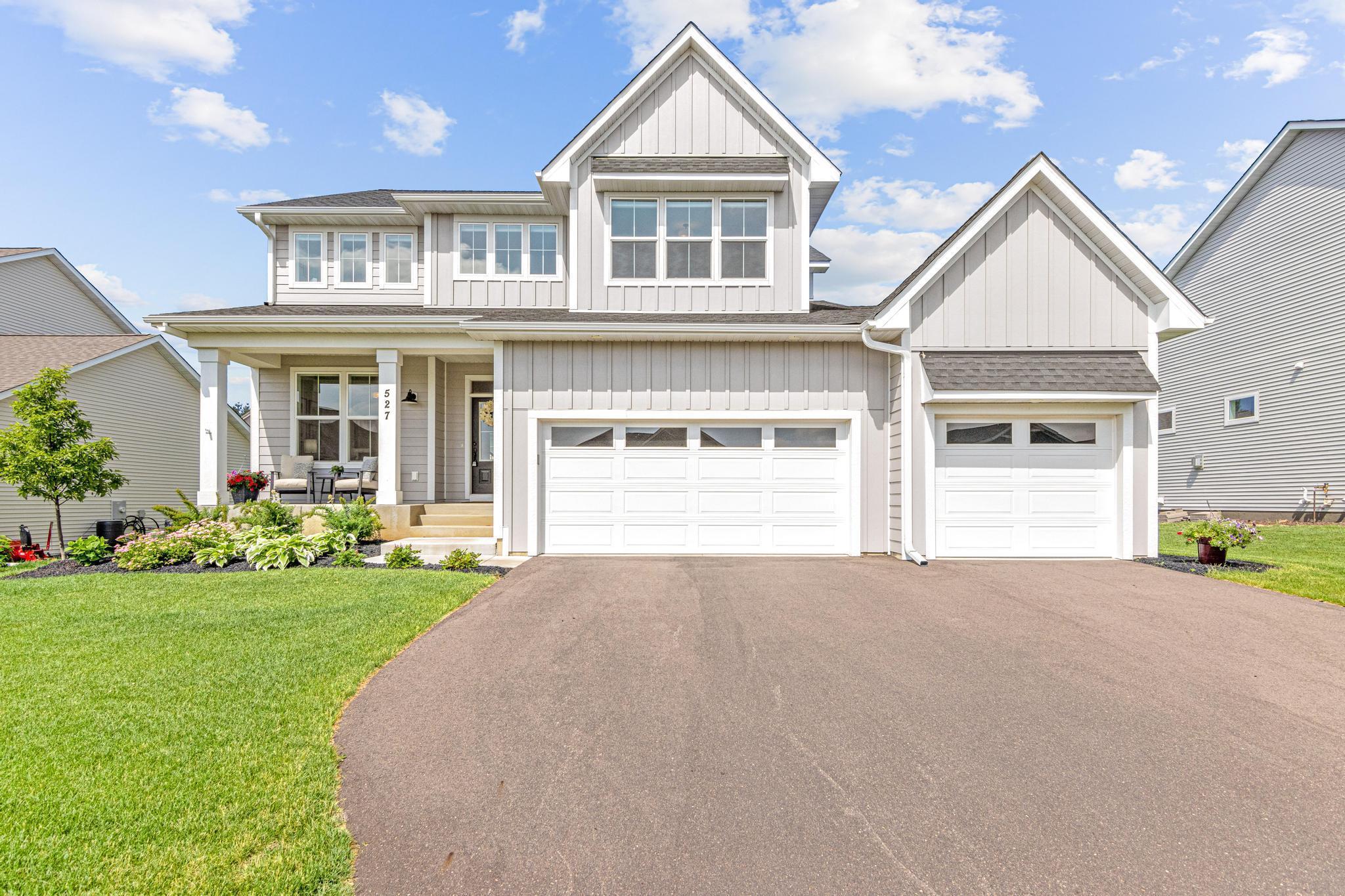 527 Elizabeth Way Hudson, WI 54016 - Photo 1 of 1 Gallery Image 1
