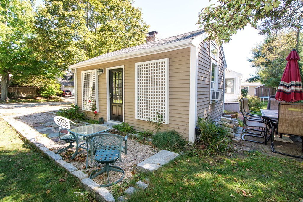 3 Studley Road Hingham, MA 02043 - Photo 4 of 18