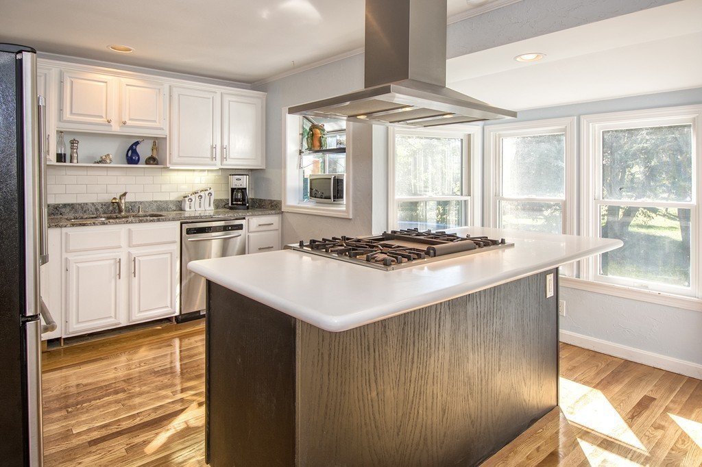 3 Studley Road Hingham, MA 02043 - Photo 7 of 18