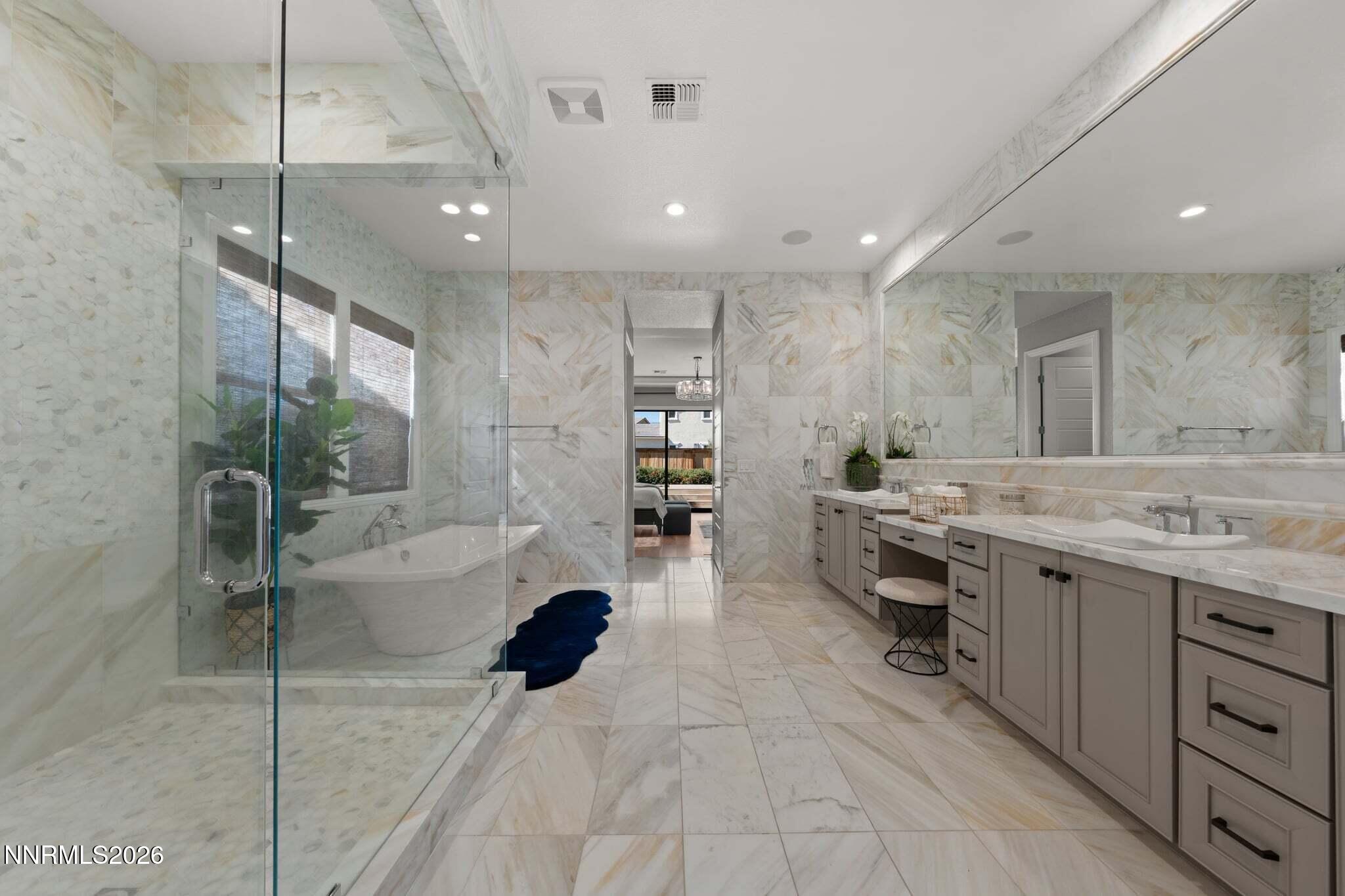 9509 Copper Sky Drive Reno, NV 89521 - Photo 26 of 46 Master Bathroom