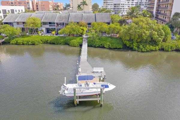 $15,000 | 3543 South Ocean Boulevard, Unit 107, South Palm Beach, FL 33480