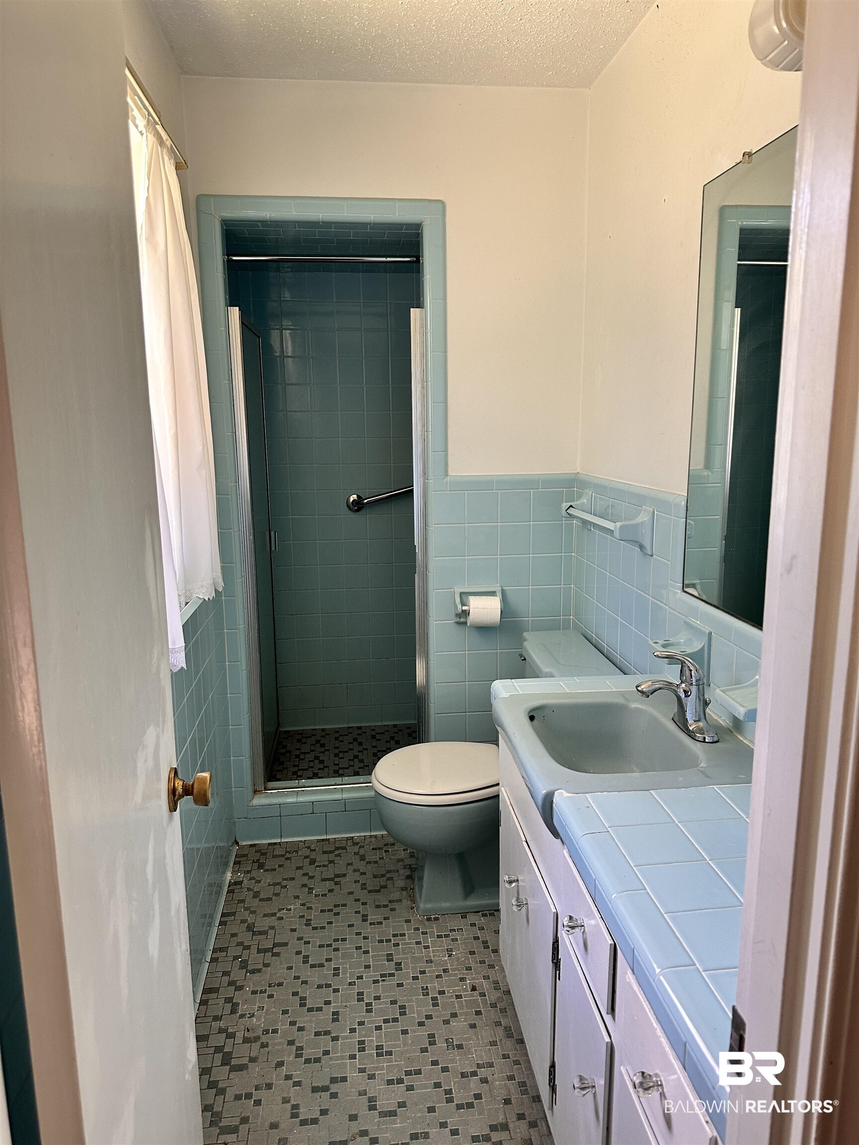 22 Caisson Trace Spanish Fort, AL 36527 - Photo 8 of 11 Primary Bath w/ Shower