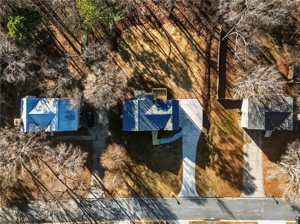 615 Amberwood Place Euharlee, GA 30145 - Photo 36 of 37 a view of a yard with plants