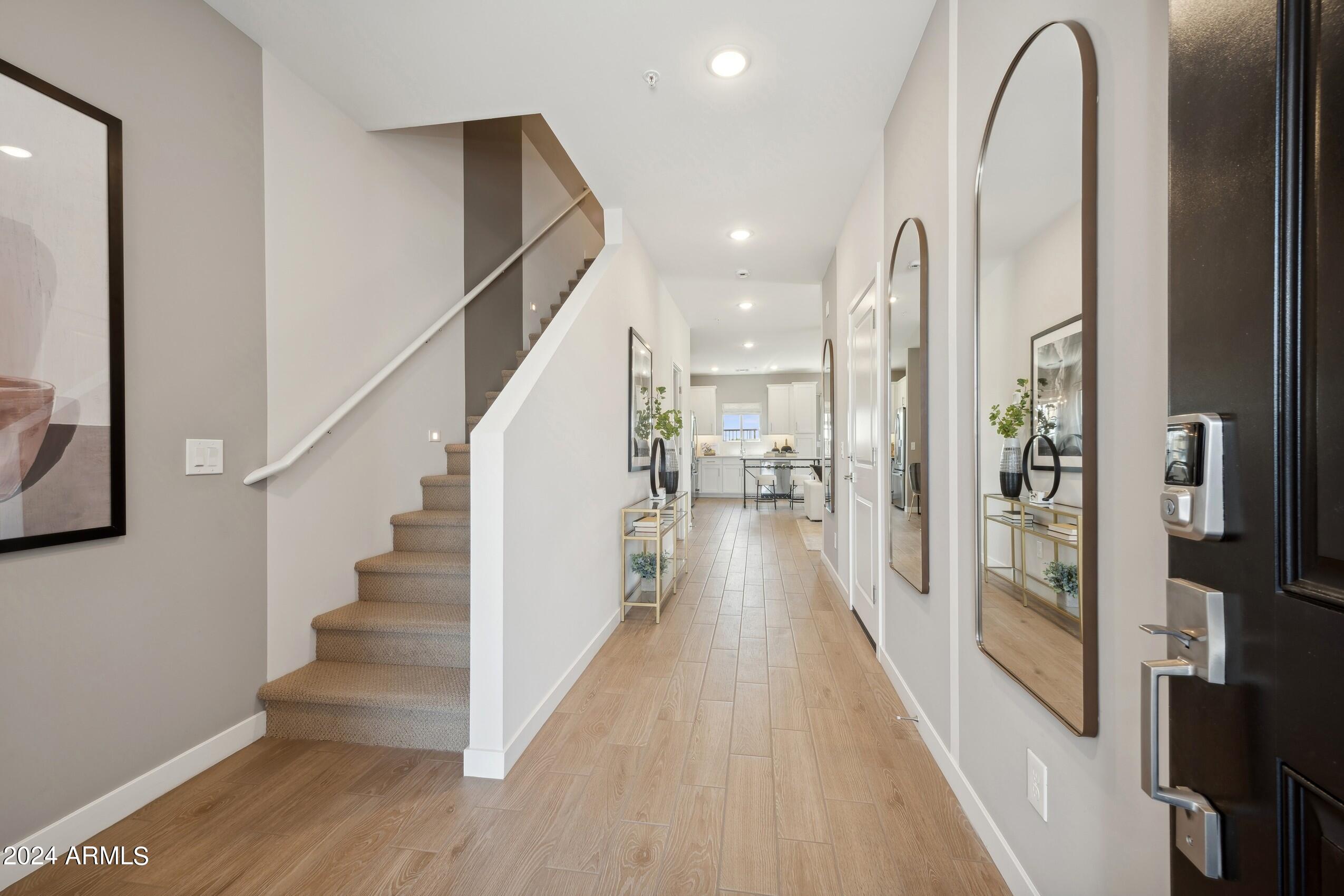 2826 West Eagle Talon Trail Phoenix, AZ 85085 - Photo 10 of 21 144962_17 North_Vela_Foyer