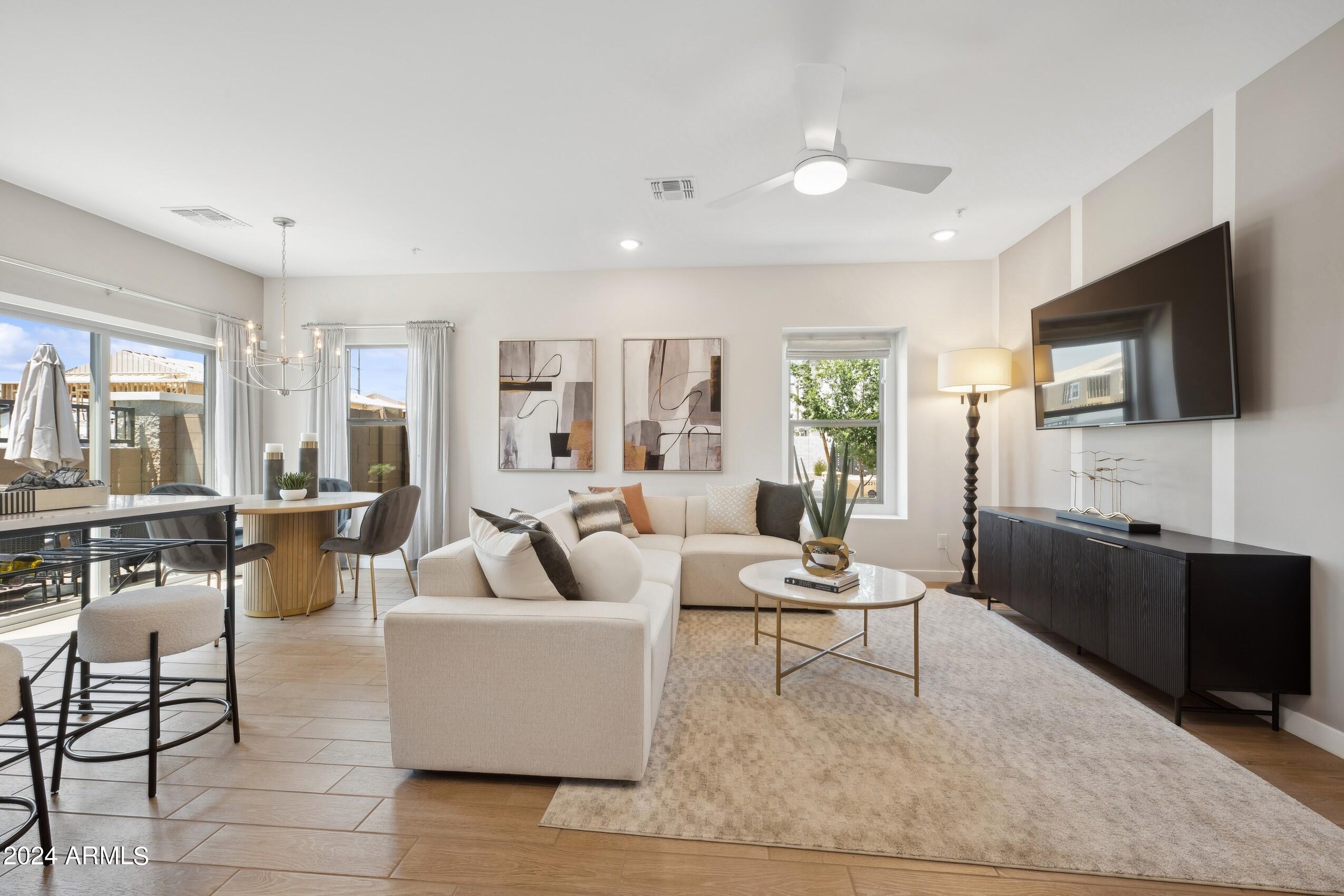 2826 West Eagle Talon Trail Phoenix, AZ 85085 - Photo 7 of 21 144969_17 North_Vela_Great Room