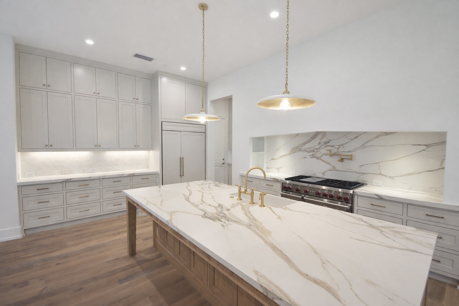 4107 Whitman Street Houston, TX 77027 - Photo 8 of 29 Kitchen