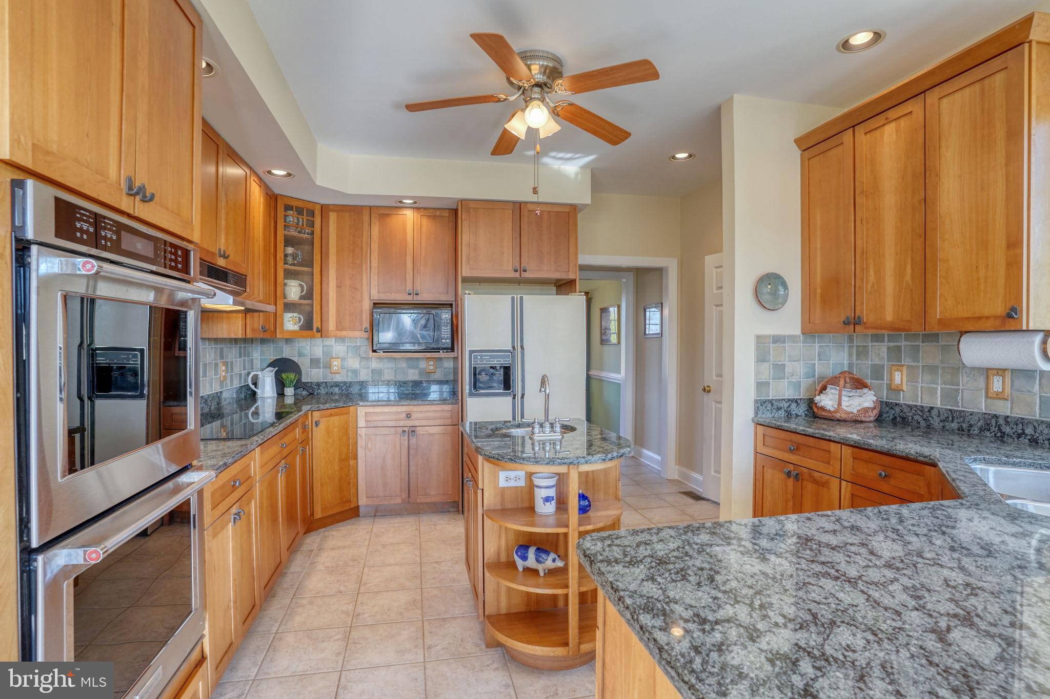 532 Stoney Battery Road Earleville, MD 21919 - Photo 29 of 84 Double wall ovens