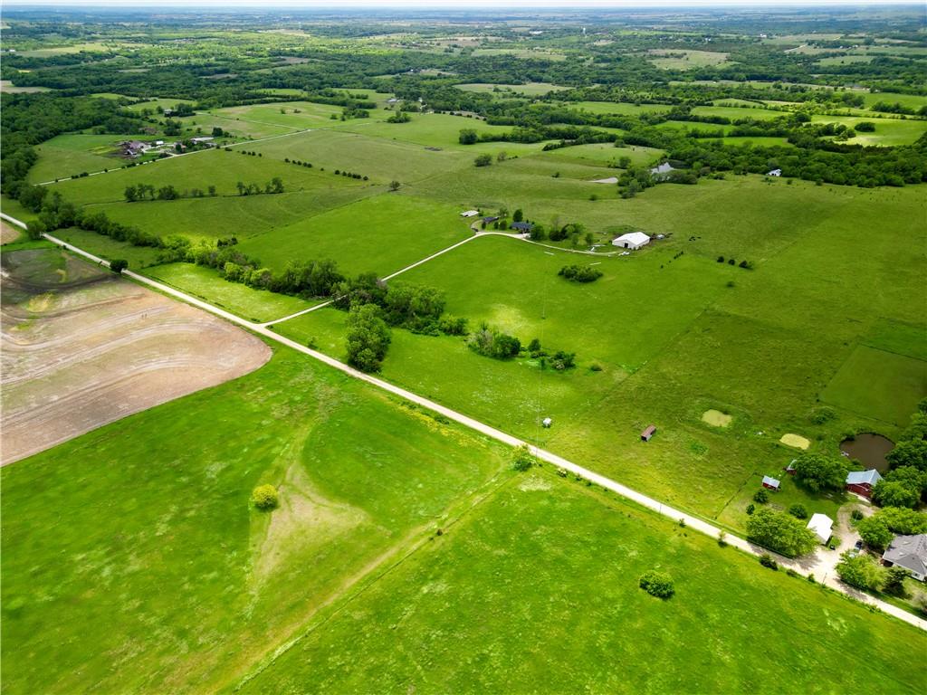 12087 U Road Hoyt, KS 66440 - Photo 3 of 42