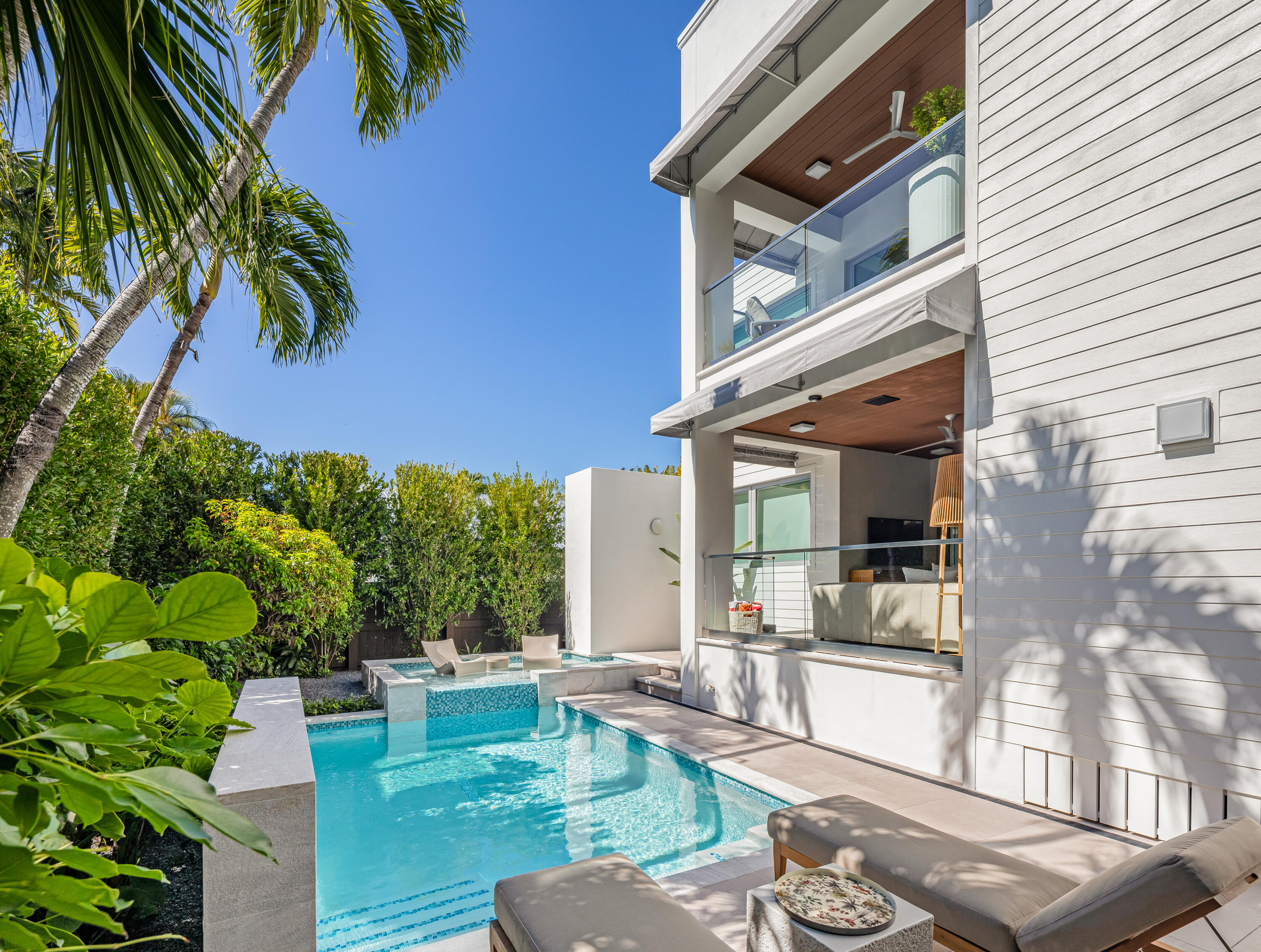 1614 Washington Street Key West, FL 33040 - Photo 10 of 59 0F1A8899 3900