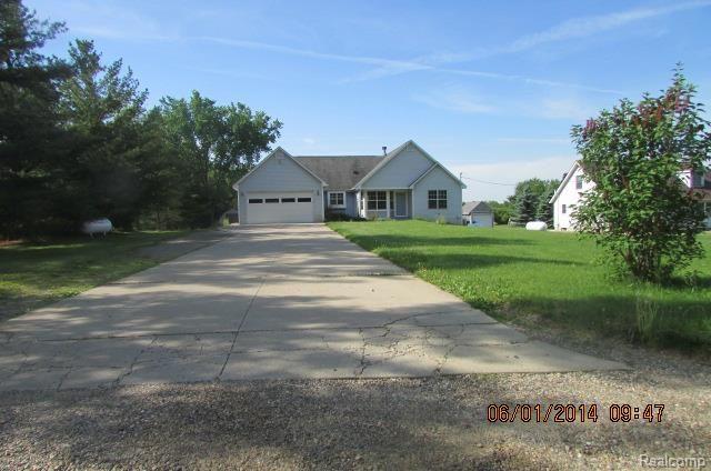2030 Bone Road Holly, MI 48442 - Photo 11 of 11 IMG_1626.jpg