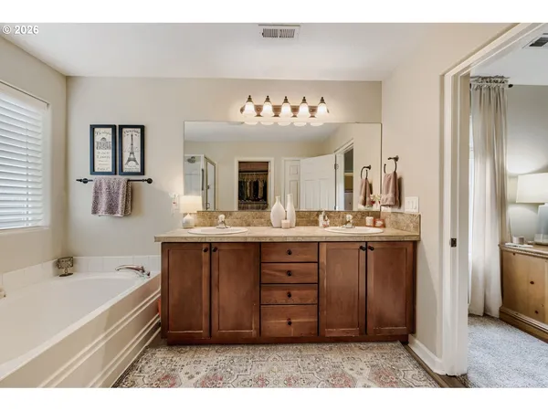 $674,500 | 2780 Southeast Teal Avenue, Gresham, OR 97080