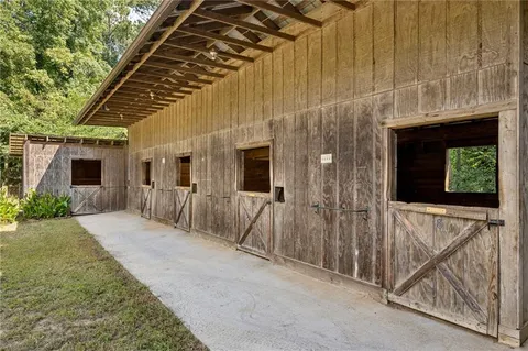 $2,100,000 | 4019 Wesley Chapel Road, Marietta, GA 30062