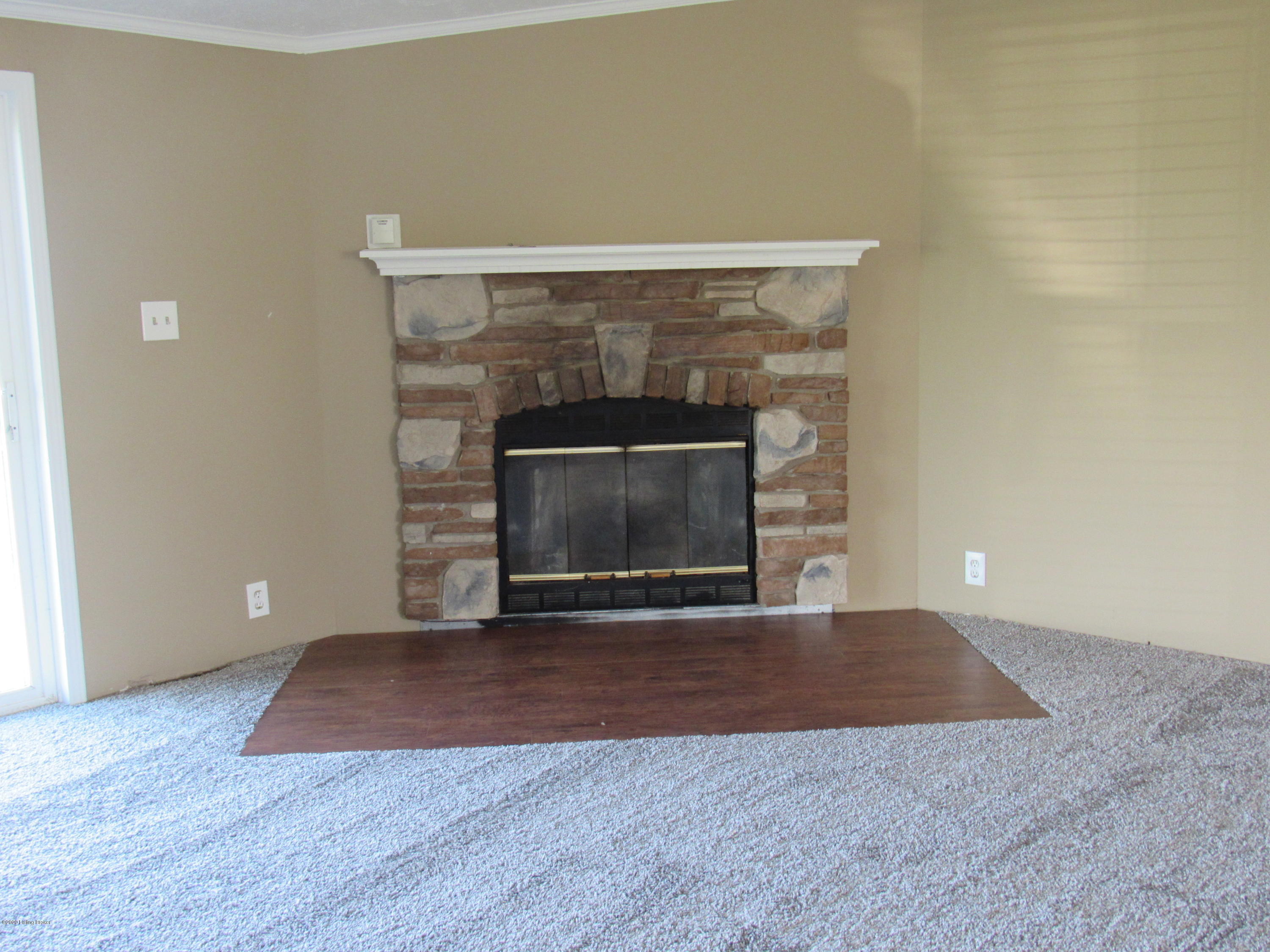 11836 Rineyville Road Vine Grove, KY 40175 - Photo 13 of 24 Rine13