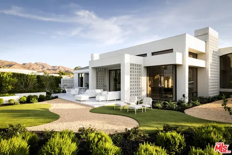 $16,500,000 | 74300 Quail Lakes Drive, Indian Wells, CA 92210