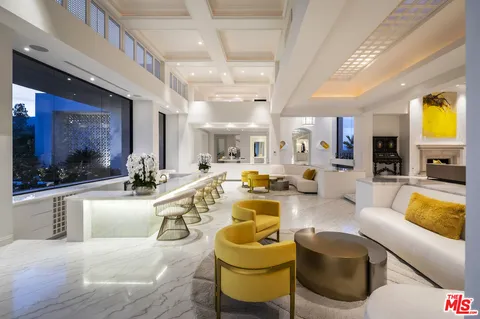 $16,500,000 | 74300 Quail Lakes Drive, Indian Wells, CA 92210