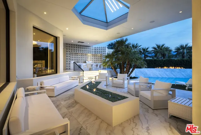 $16,500,000 | 74300 Quail Lakes Drive, Indian Wells, CA 92210