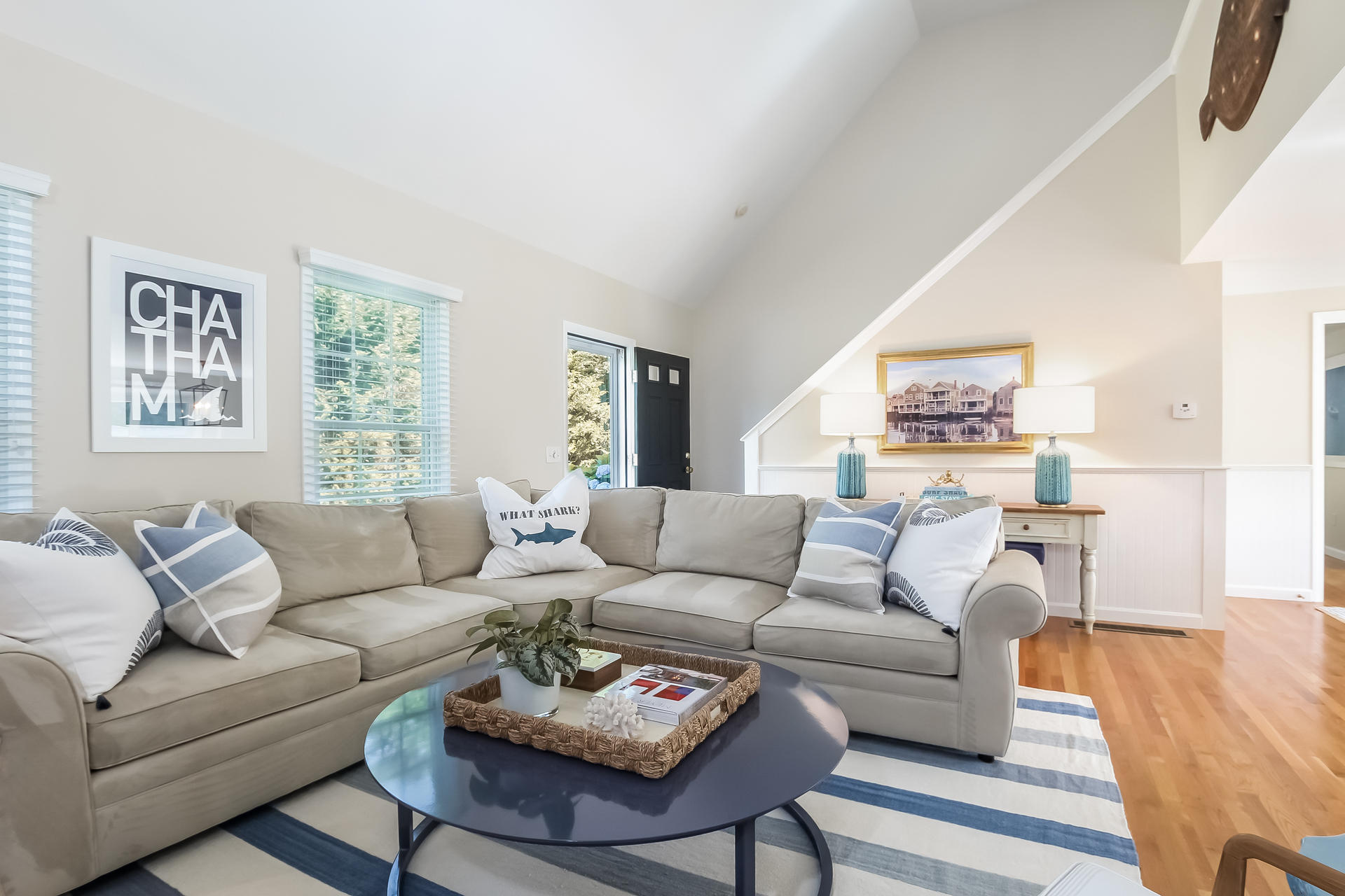 11 Aunt Zilpas Road Chatham, MA 02633 - Photo 5 of 29 008-photo-living-room-6003887