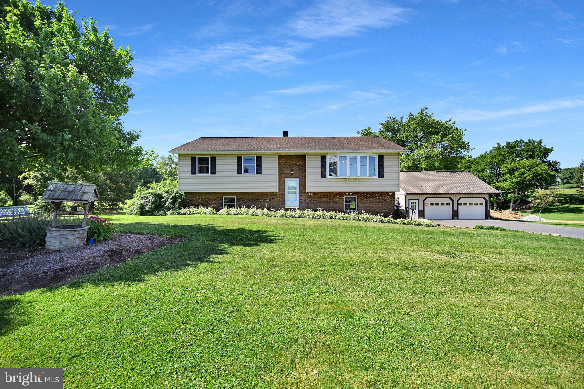 722 Canal Road Womelsdorf, PA 19567 - Photo 11 of 45 Exterior Front