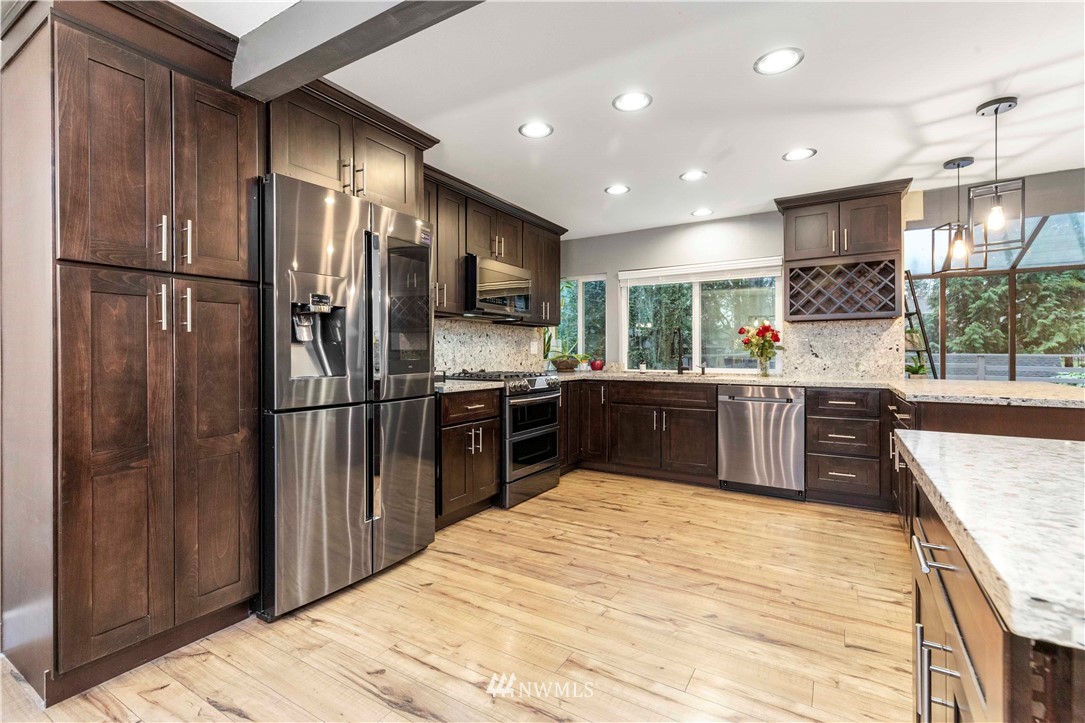 16219 Southeast 174th Street Renton, WA 98058 - Photo 11 of 28 Gallery Image 11