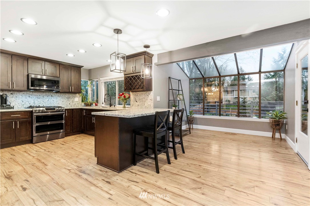 16219 Southeast 174th Street Renton, WA 98058 - Photo 12 of 28 Gallery Image 12