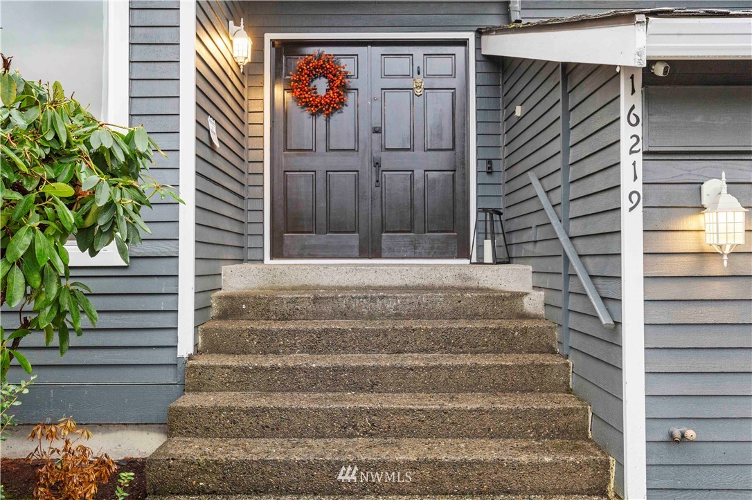 16219 Southeast 174th Street Renton, WA 98058 - Photo 3 of 28 Gallery Image 3